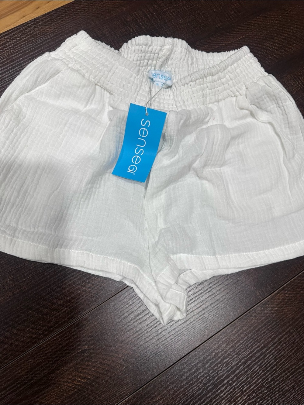 Spense White High Waist Smocked-Waist Lightweight Shorts